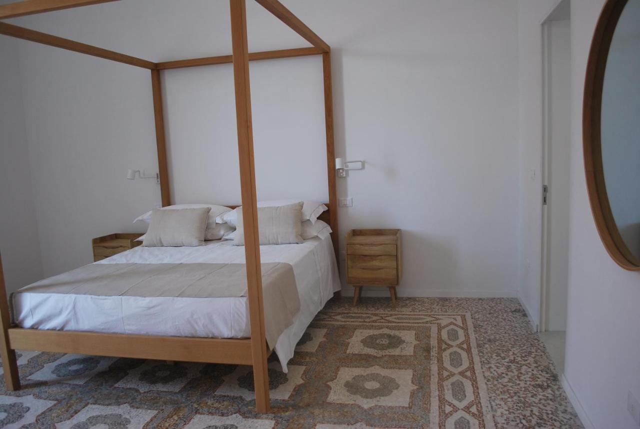 Bed and Breakfast Palazzo Del Cavaliere Gallipoli Exterior foto