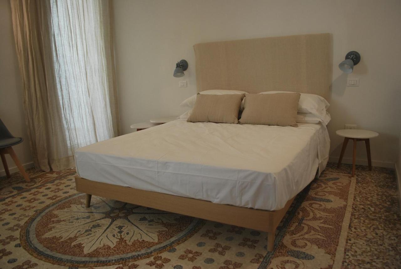 Bed and Breakfast Palazzo Del Cavaliere Gallipoli Exterior foto